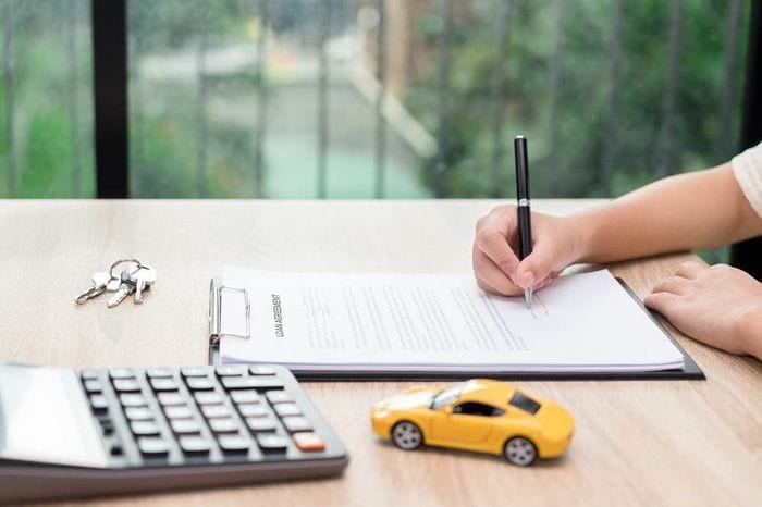 Особенности расчета и уплаты налога с продажи автомобиля